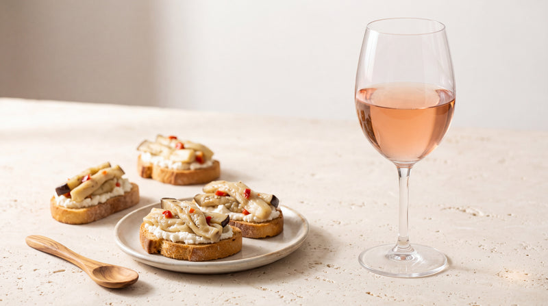 Bardolino Chiaretto: mozzarella e melanzane con melanzane sott'olio Minnelea