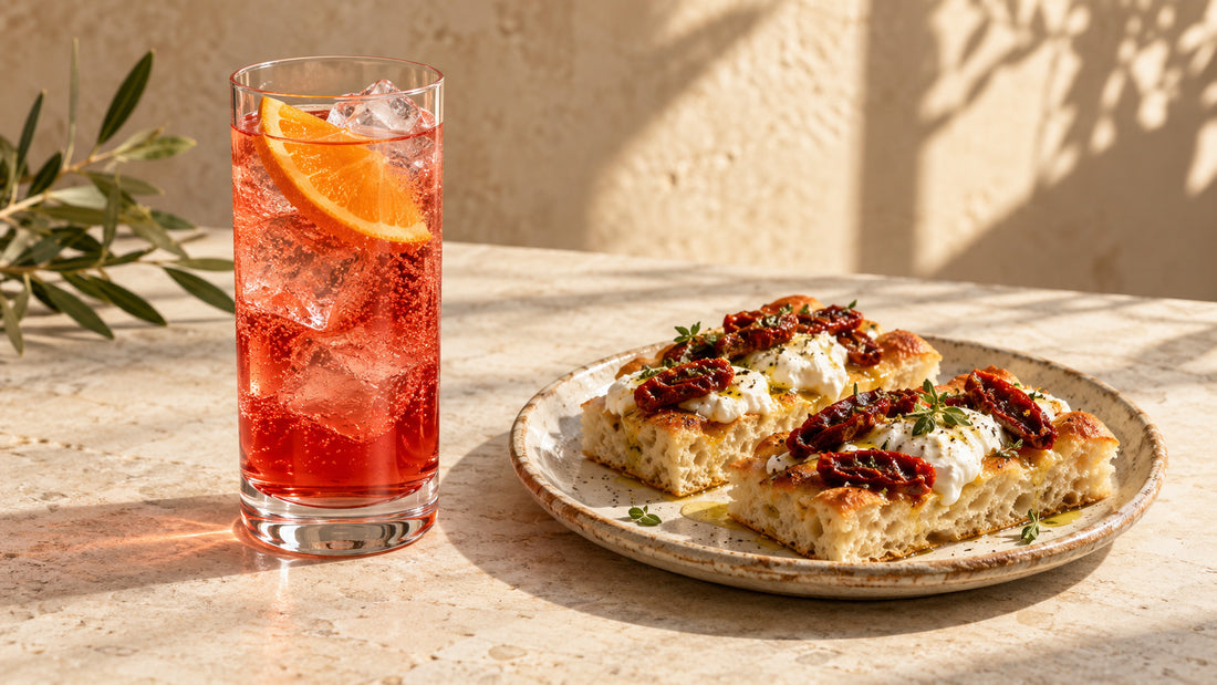 Bitter e tonica: focaccia con formaggio e pomodori con pomodori sott'olio Minnelea