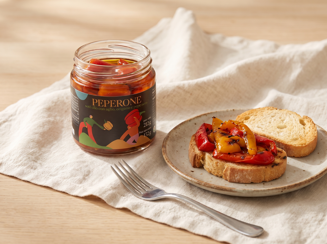 Peperoni sott'olio Minnelea con bruschetta ai peperoni grigliati