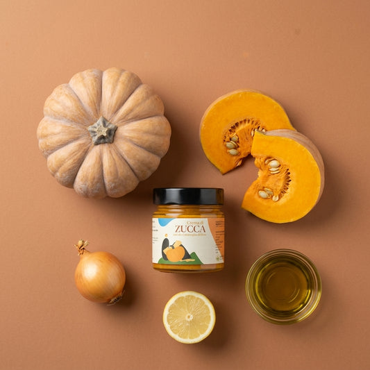 Crema di Zucca Minnelea — preparazione con zucca napoletana, cipolla, limone e olio EVO